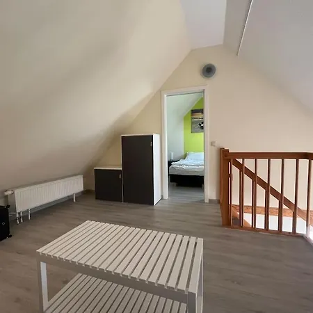 Du Wohnst Auf 2 Etagen Lejlighed *